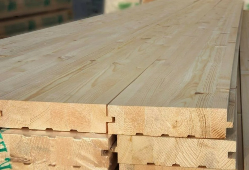 Шпунт 28*135*5000 (0,675 м2) сорт АВ ВИА